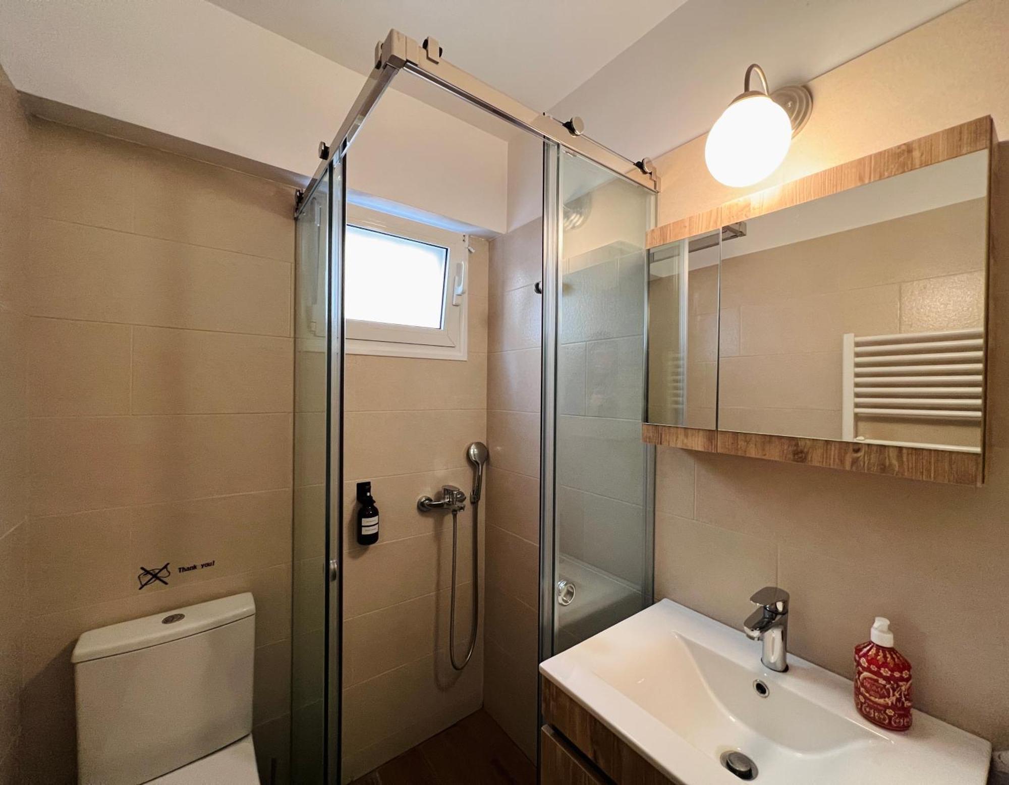 Vasilias Home Near Ath Airport كوروبيون المظهر الخارجي الصورة